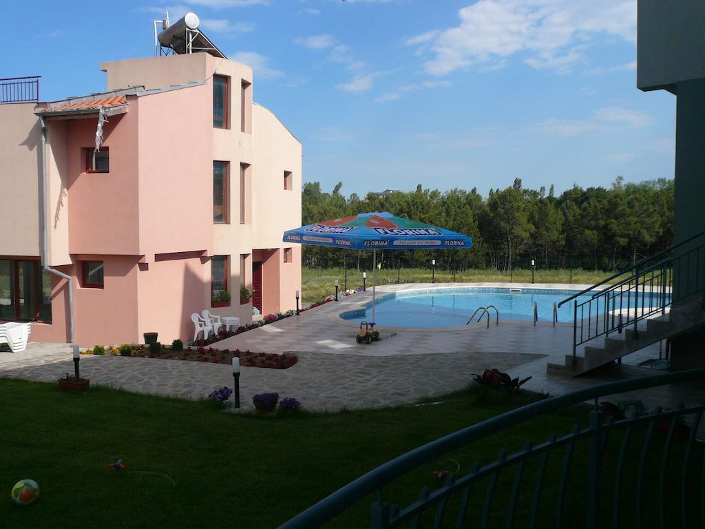 Dream Bay Family Hotel Tsarevo Exterior foto